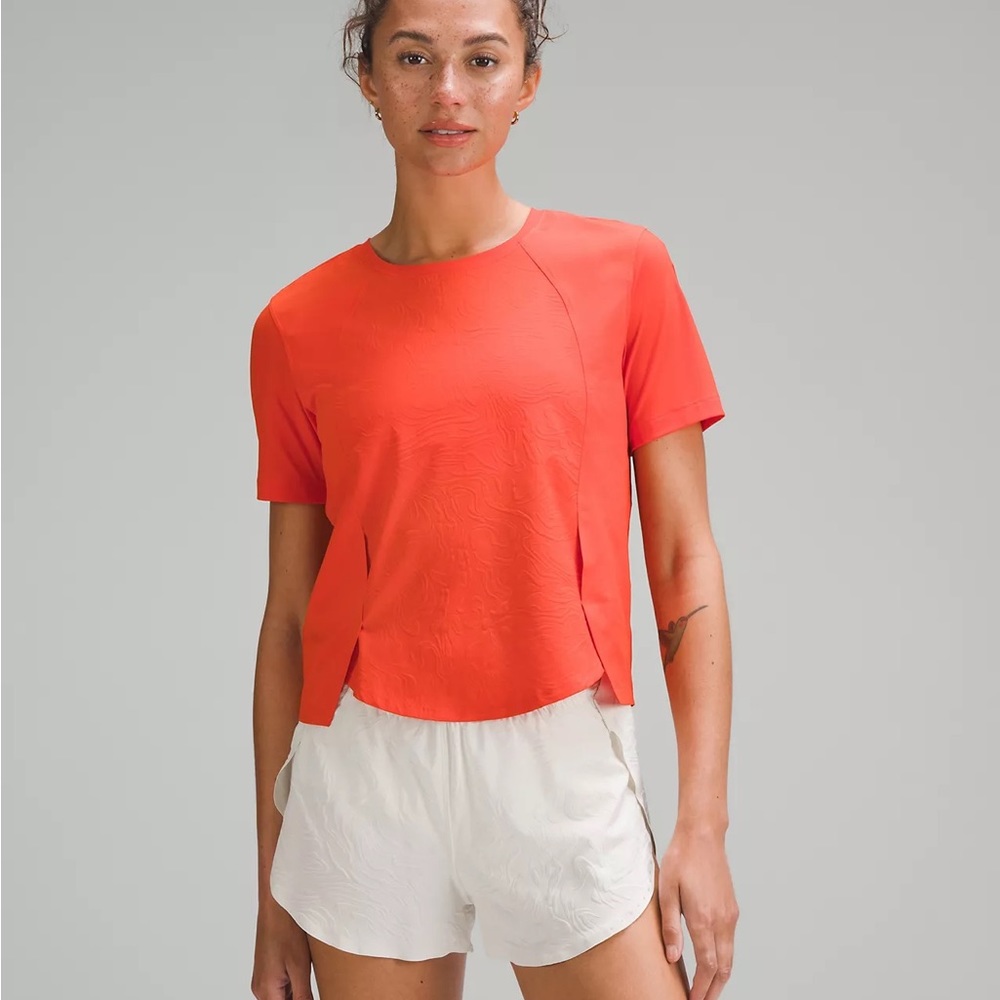 NWT Lululemon Lightweight Stretch Running T-Shirt Airflow